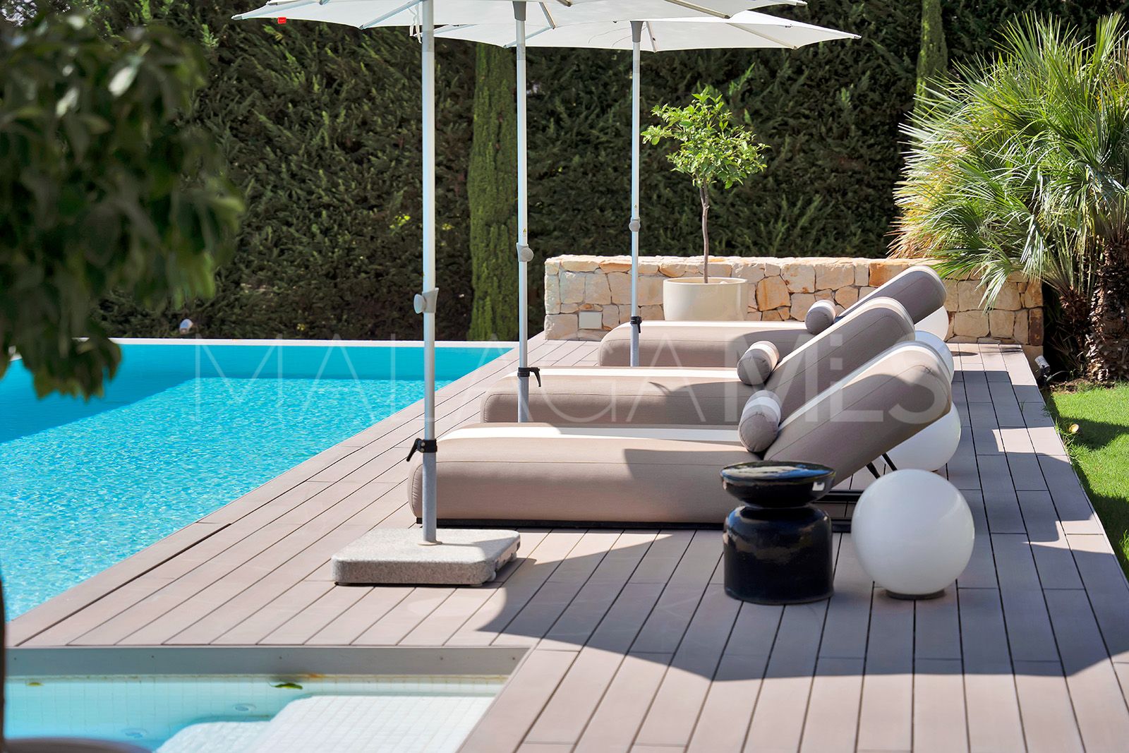 Villa for sale in Capanes Sur