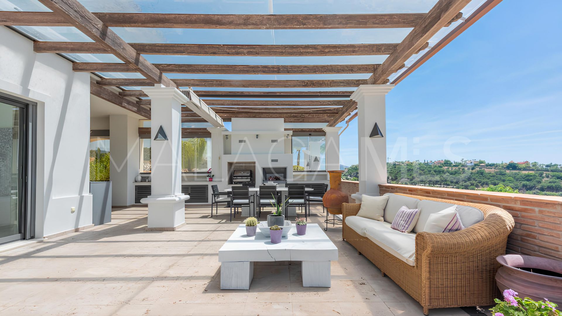 Villa for sale in Los Arqueros