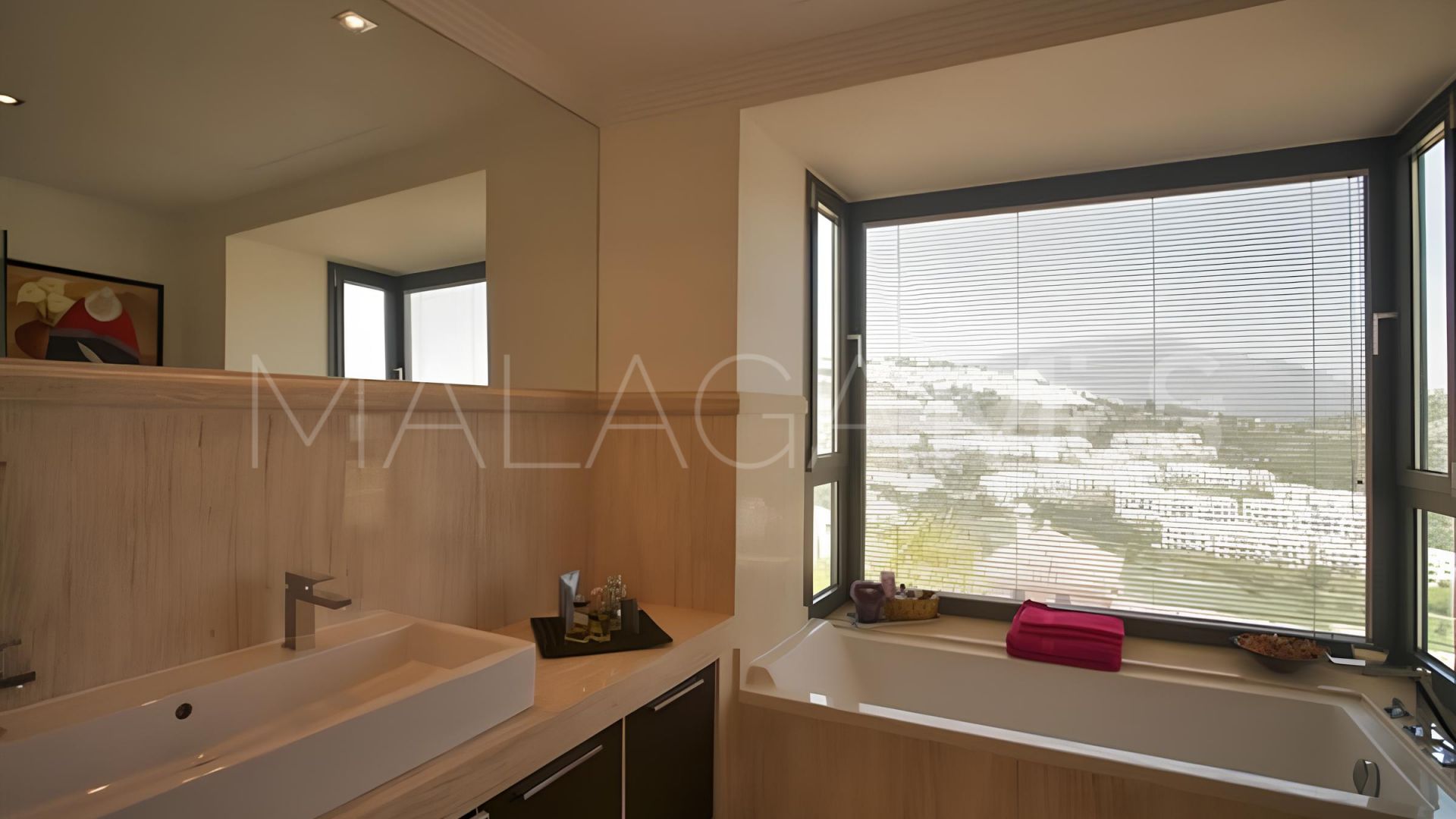 Villa for sale in Los Arqueros