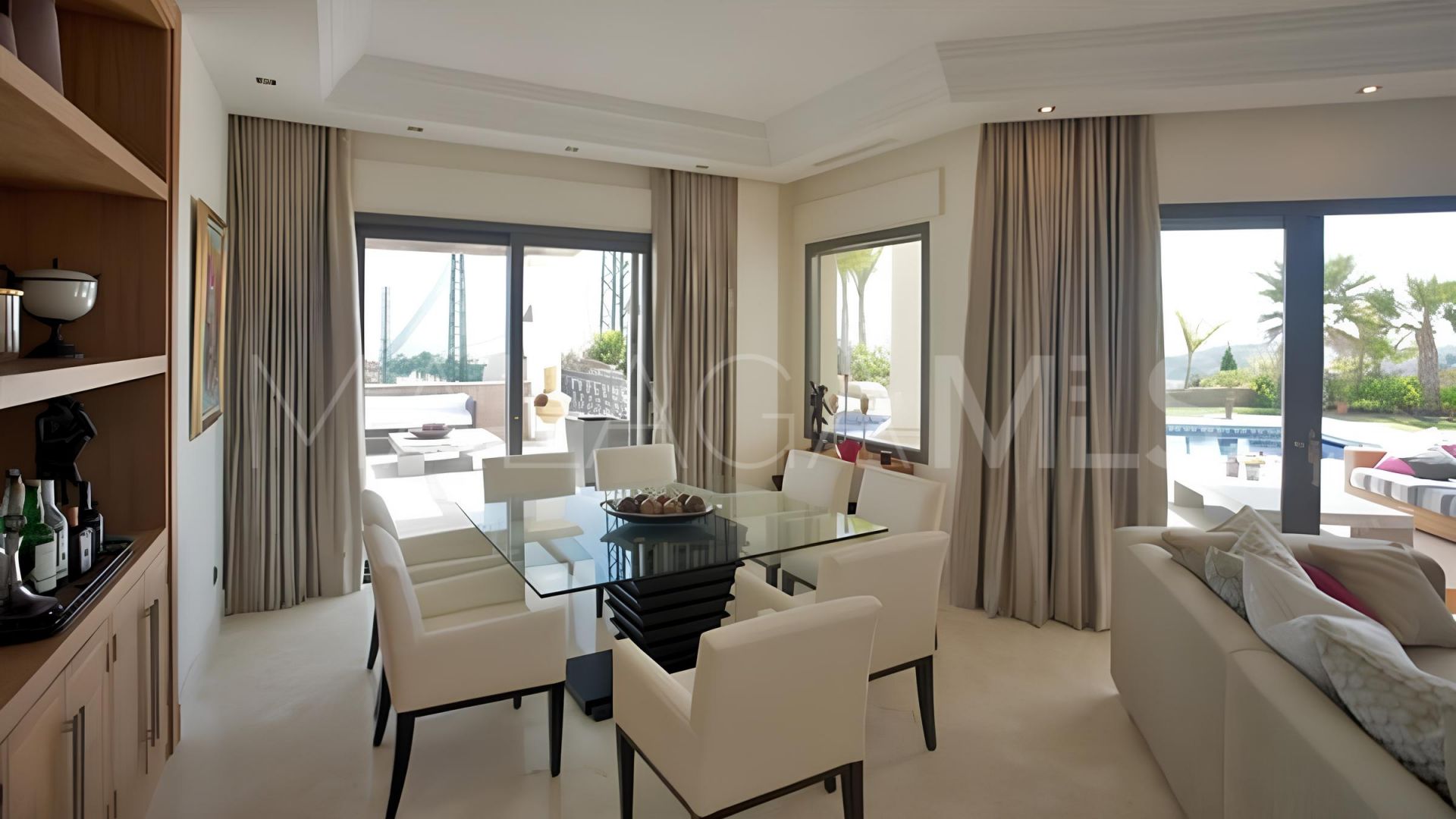 Villa for sale in Los Arqueros