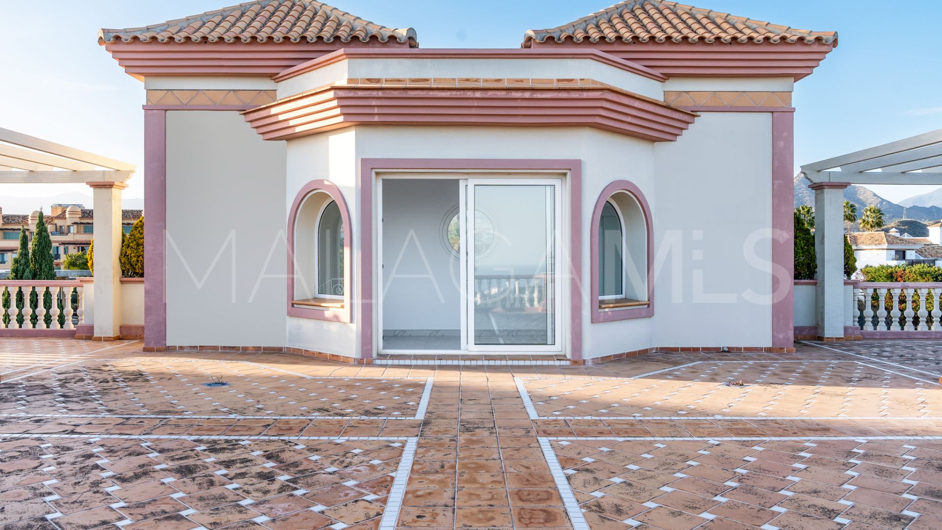 Villa for sale in Los Flamingos