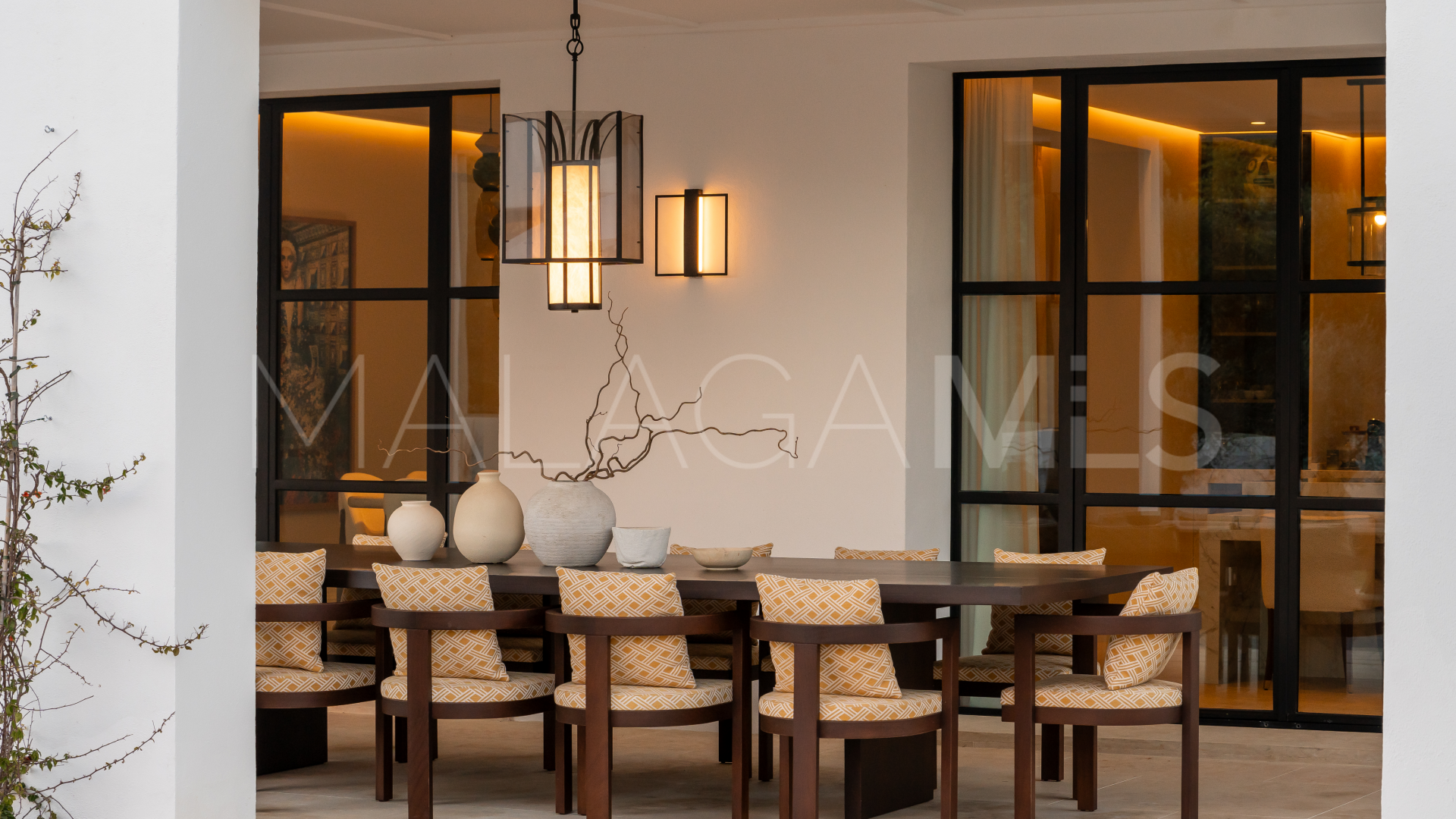 Villa in Cascada de Camojan for sale