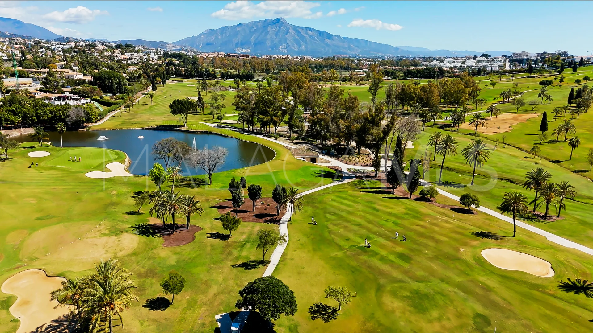 Villa for sale in El Herrojo