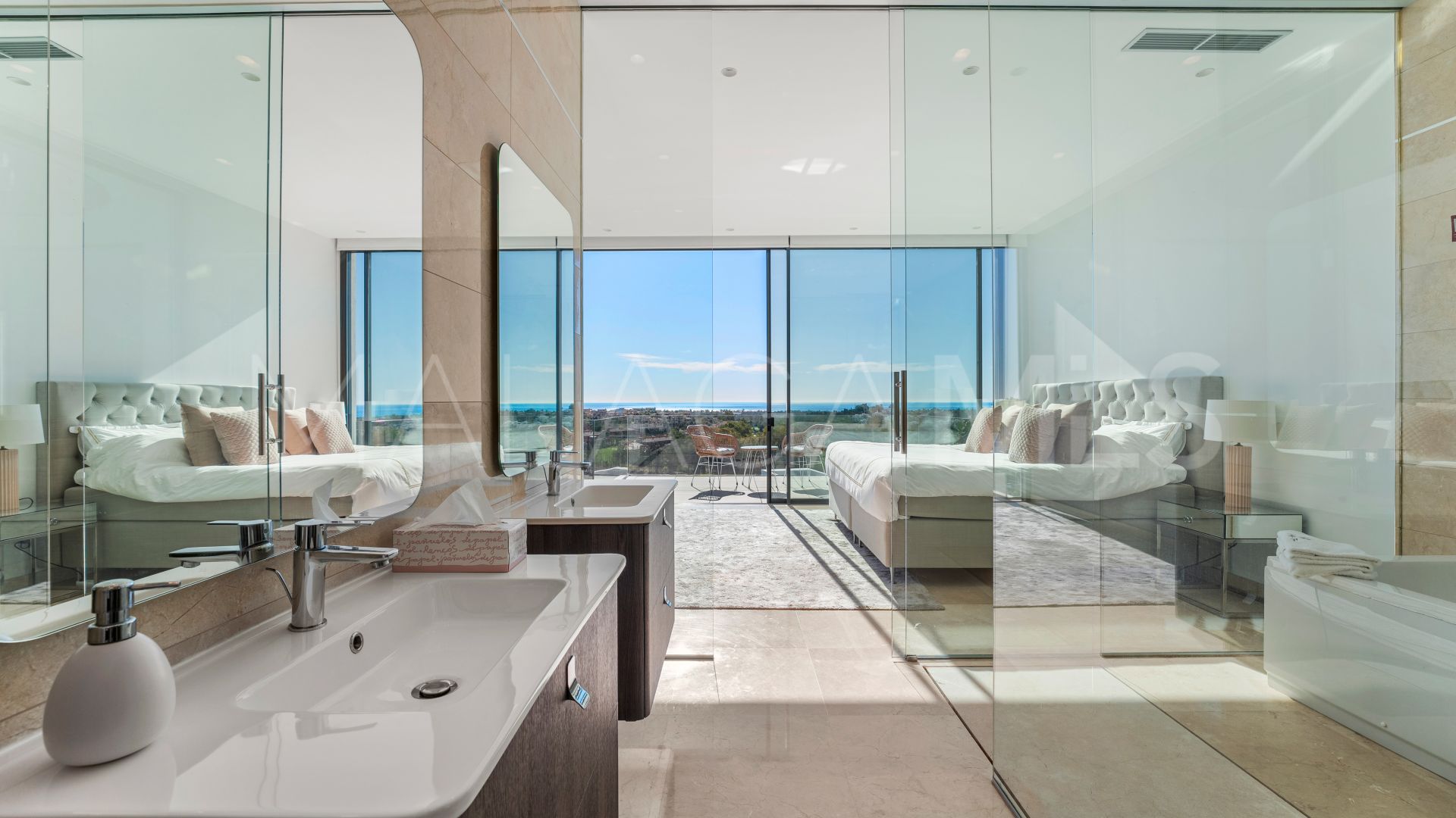 5 bedrooms La Alqueria villa for sale