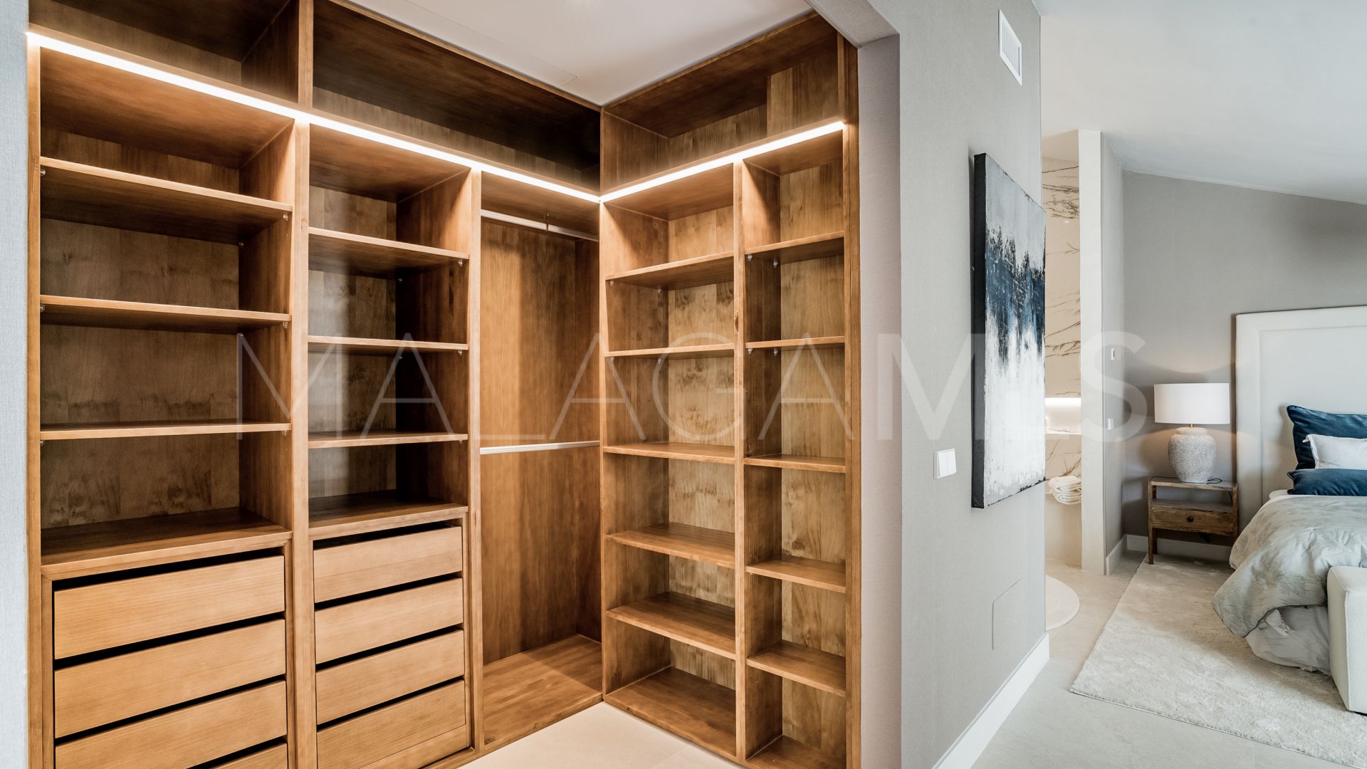 Zweistöckiges penthouse for sale in Golden Mile
