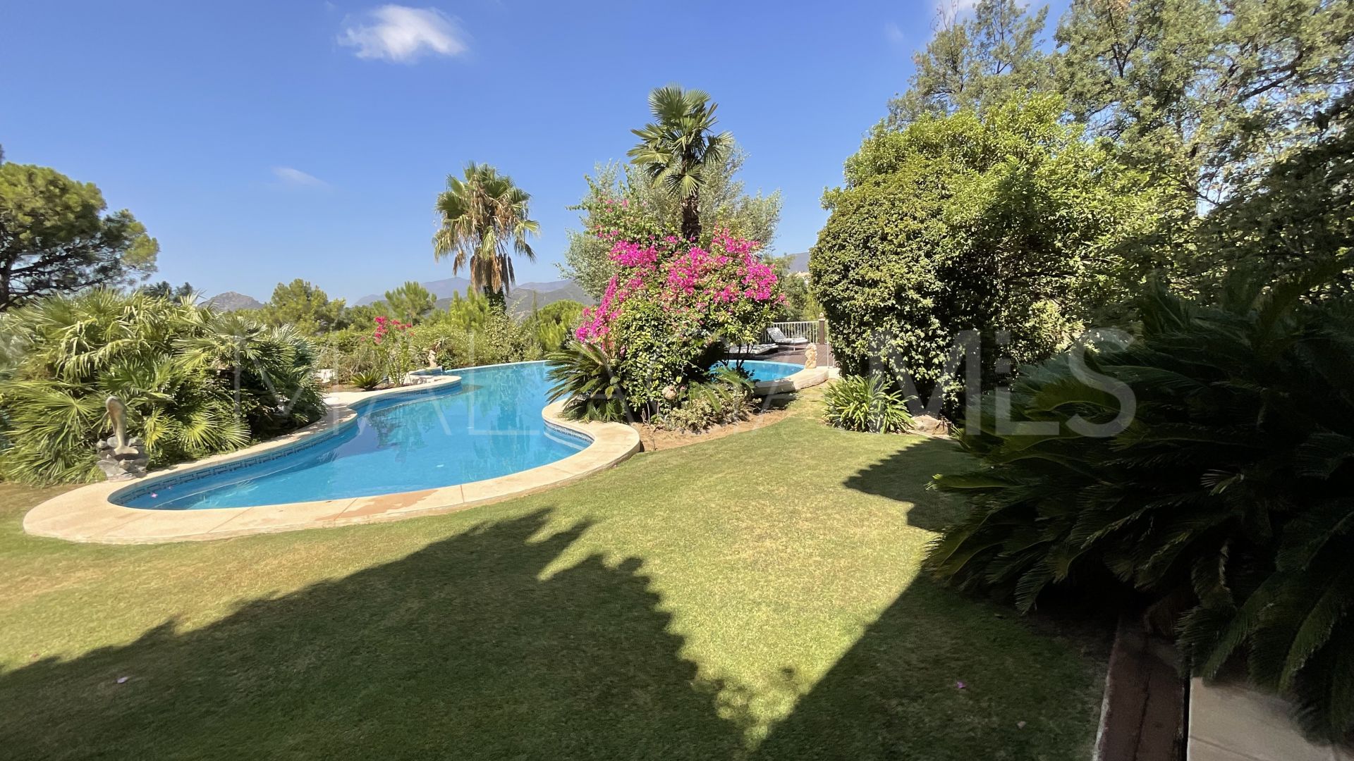 Villa for sale in La Zagaleta