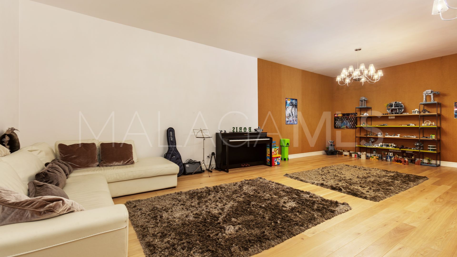 Villa for sale in Lomas de Magna Marbella