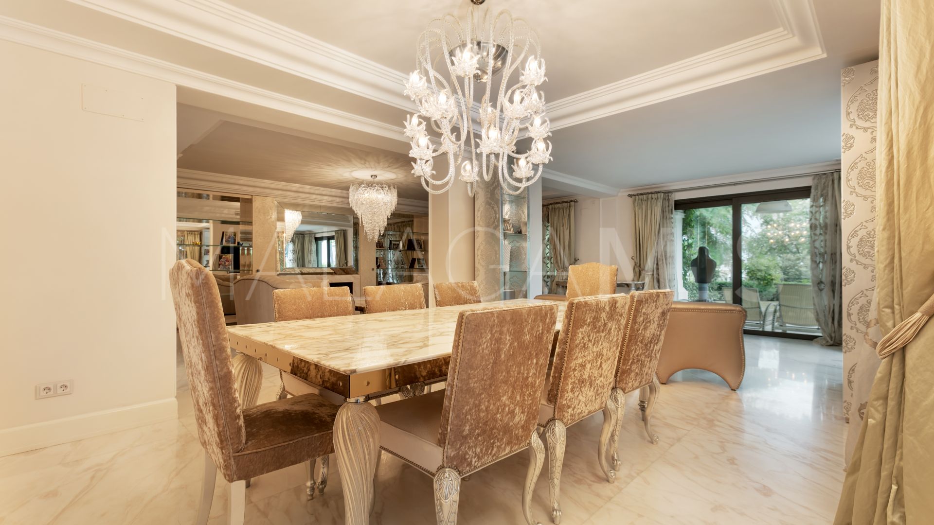 Villa for sale in Lomas de Magna Marbella