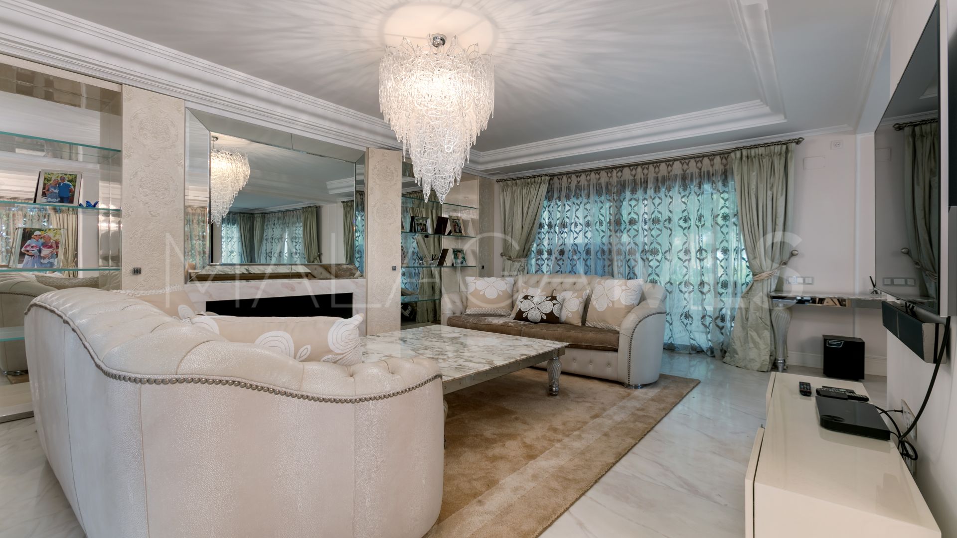 Villa for sale in Lomas de Magna Marbella