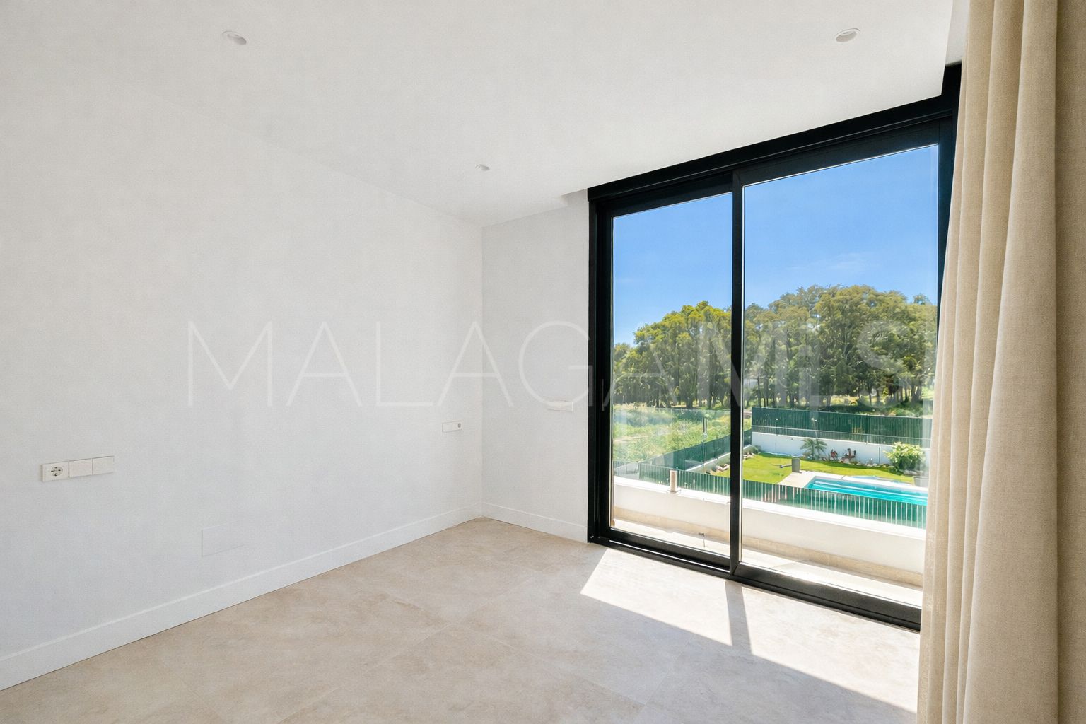 Villa for sale in Monte Biarritz