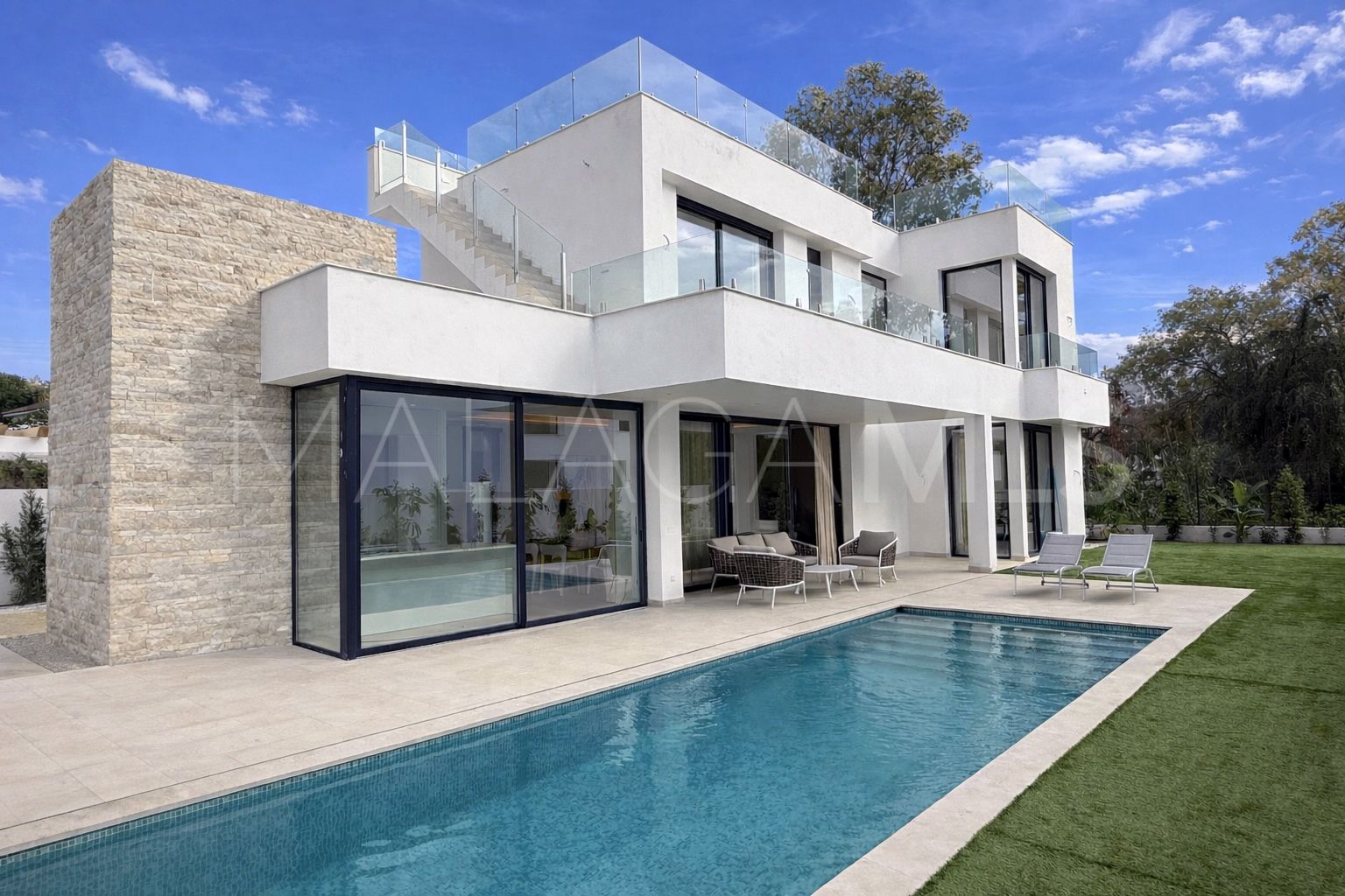Villa for sale in Monte Biarritz