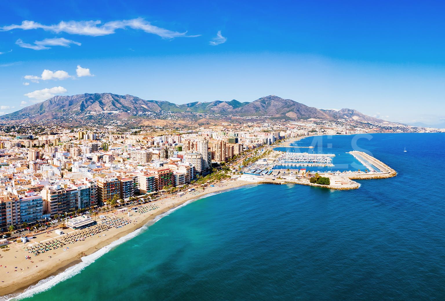 Einfamilienhaushälfte for sale in Marbella Goldene Meile