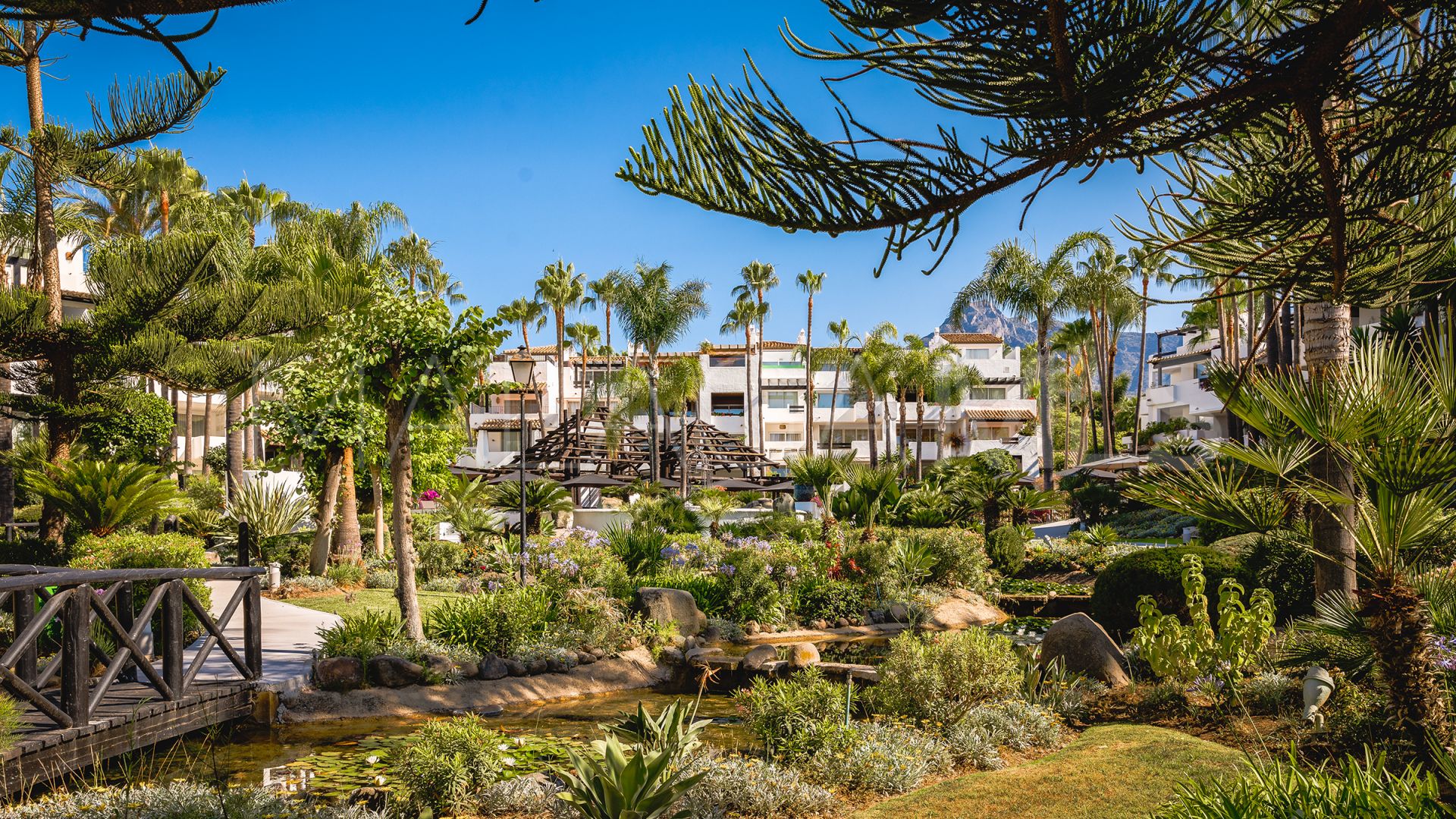 Apartamento for sale in Marina Puente Romano