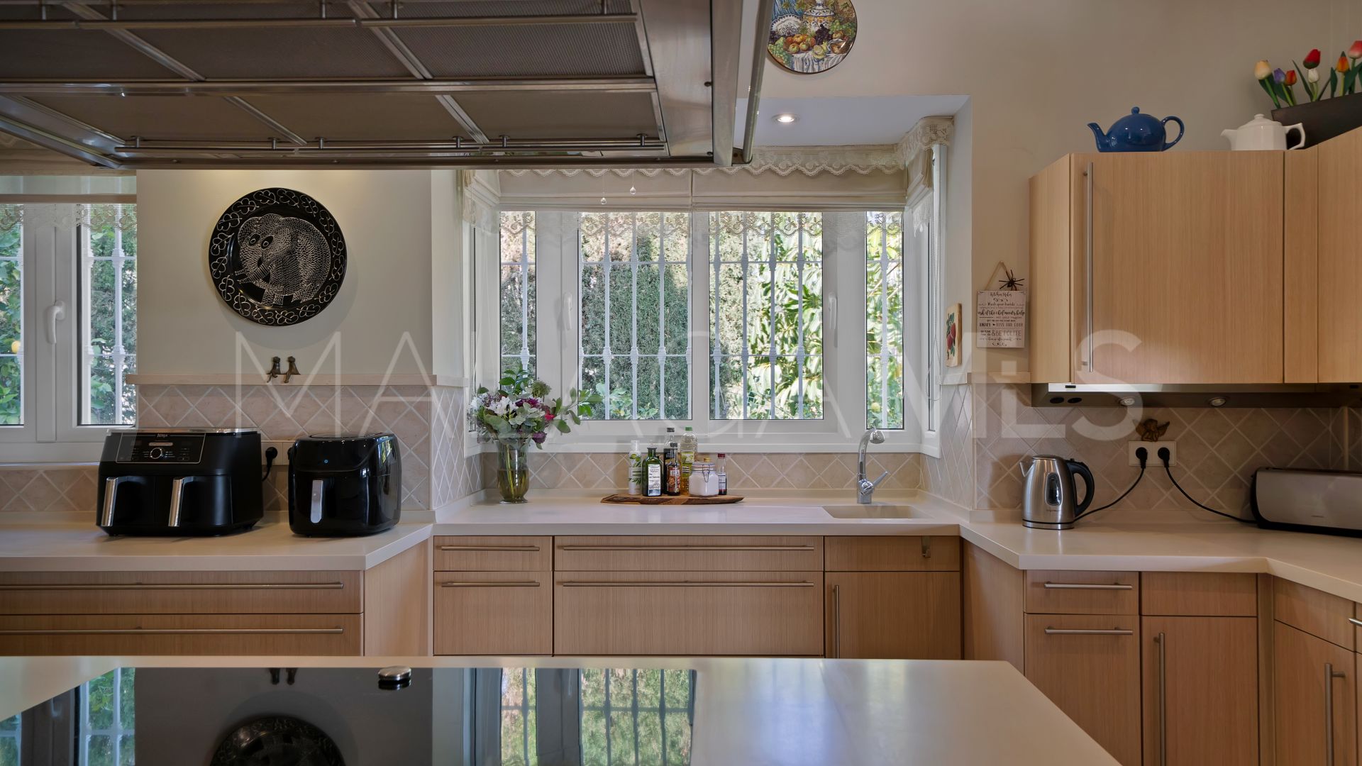 Villa with 7 bedrooms for sale in Nueva Andalucia