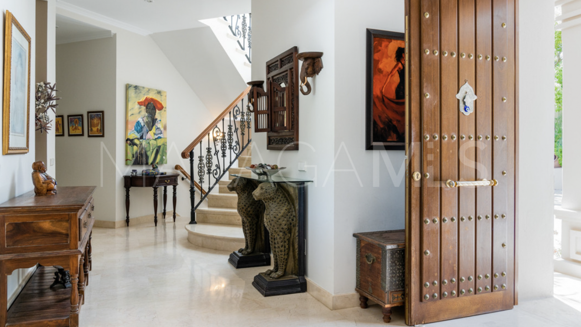Villa with 7 bedrooms for sale in Nueva Andalucia