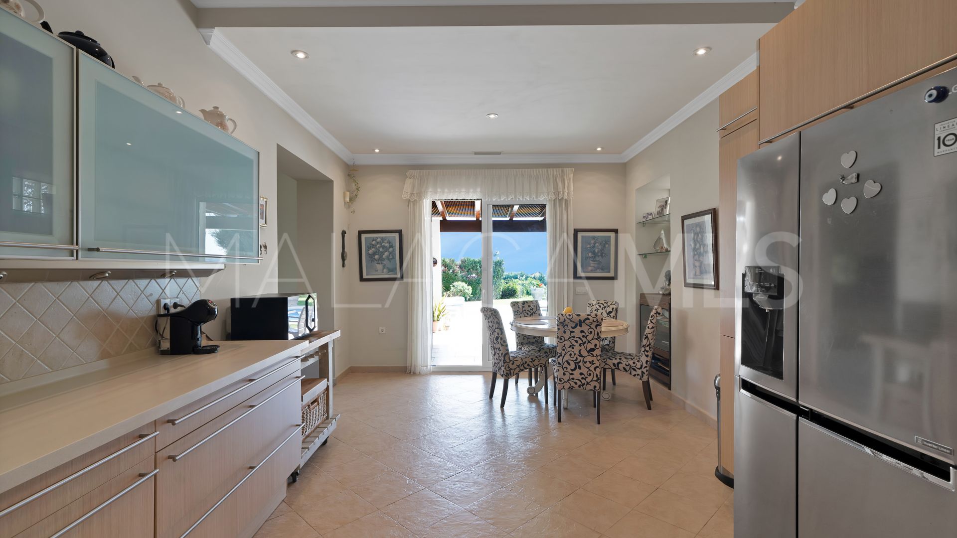 Villa with 7 bedrooms for sale in Nueva Andalucia