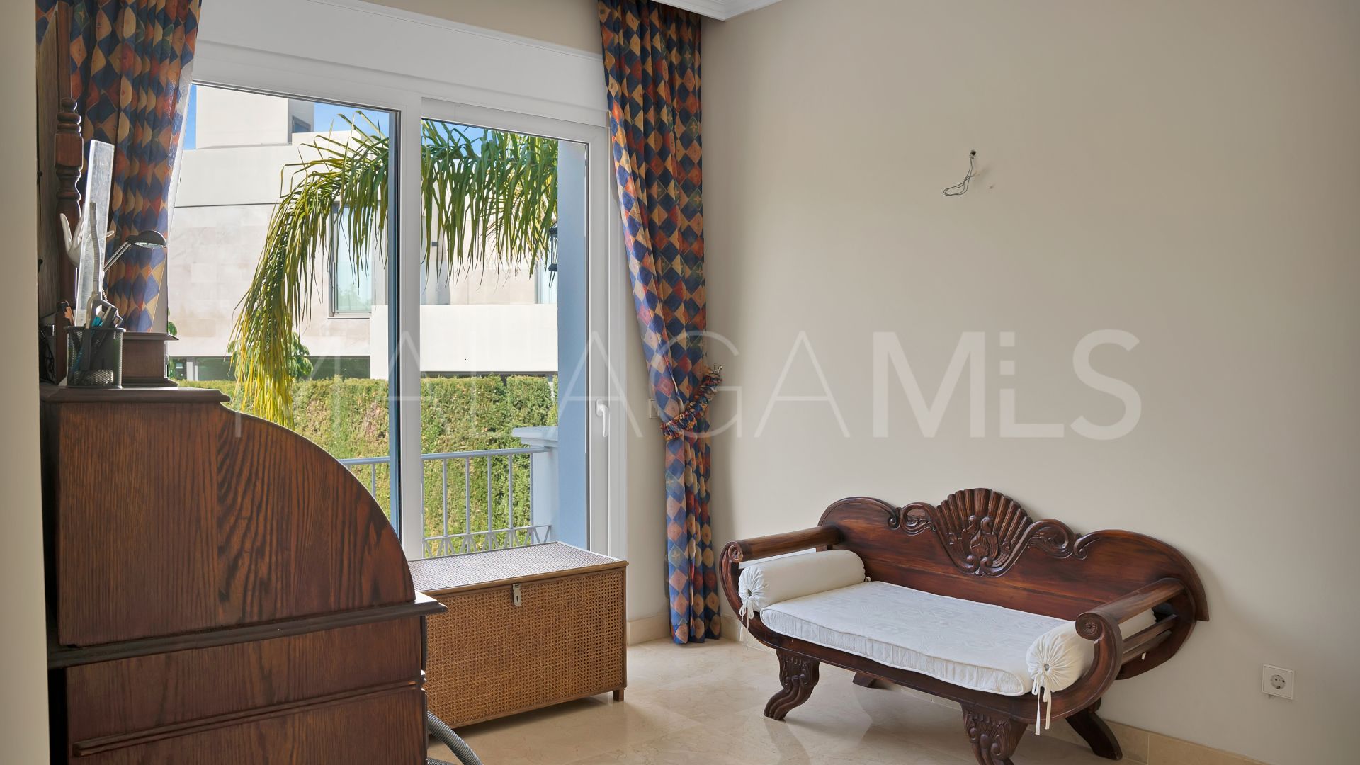 Villa with 7 bedrooms for sale in Nueva Andalucia