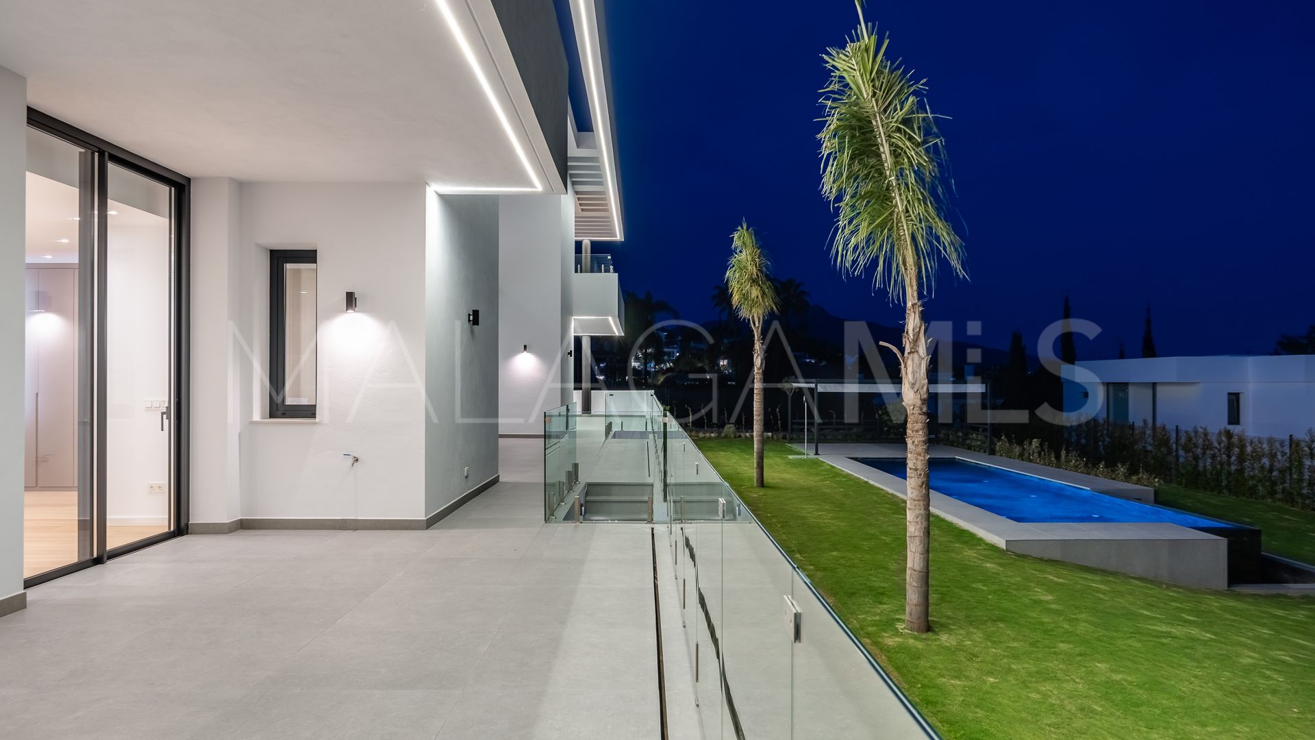 Villa for sale in Paraiso Alto
