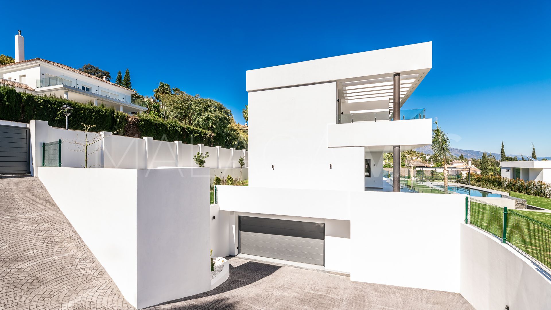 Villa for sale in Paraiso Alto