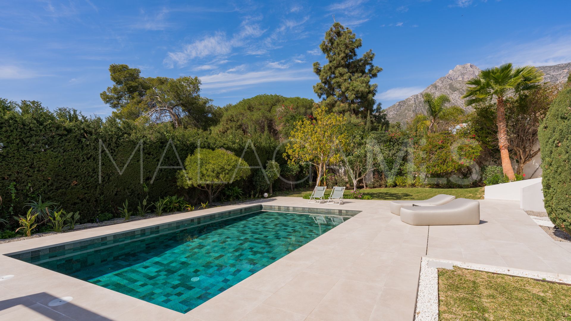 Nagüeles, villa for sale de 5 bedrooms