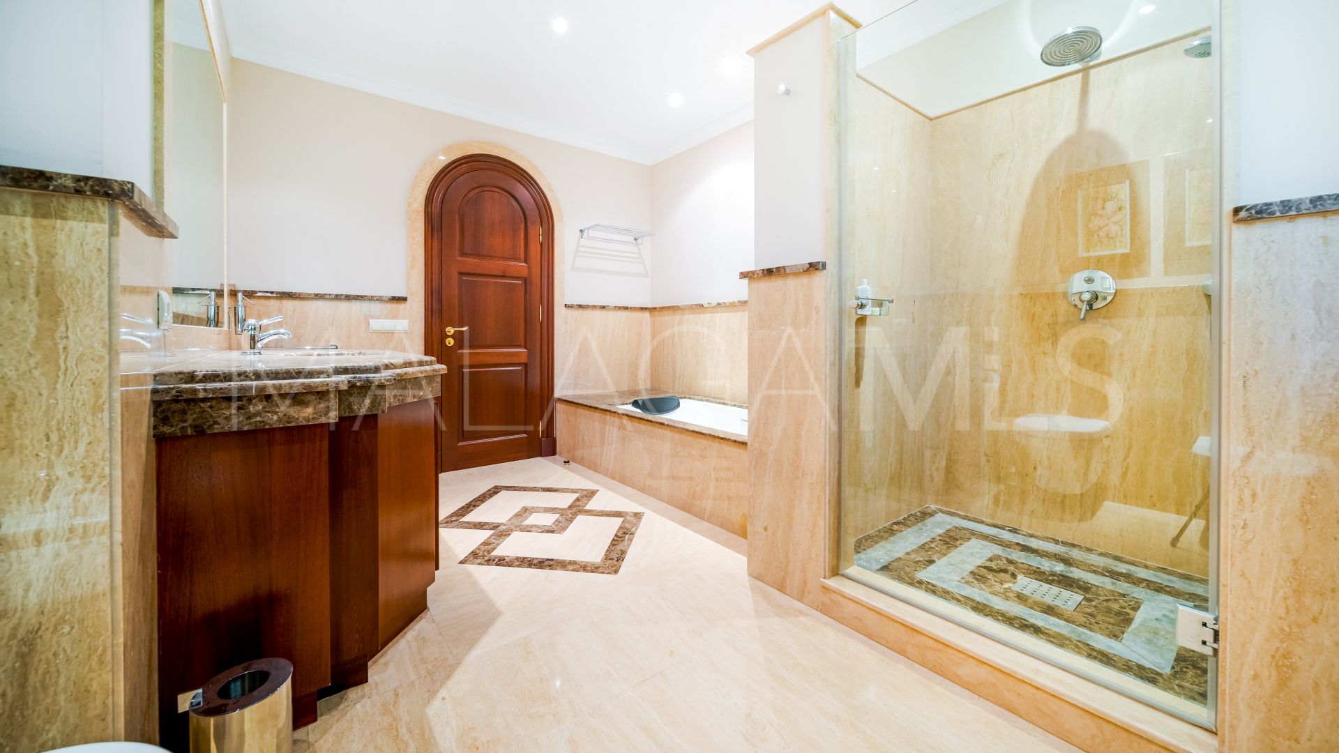 Guadalmina Baja, villa for sale de 8 bedrooms