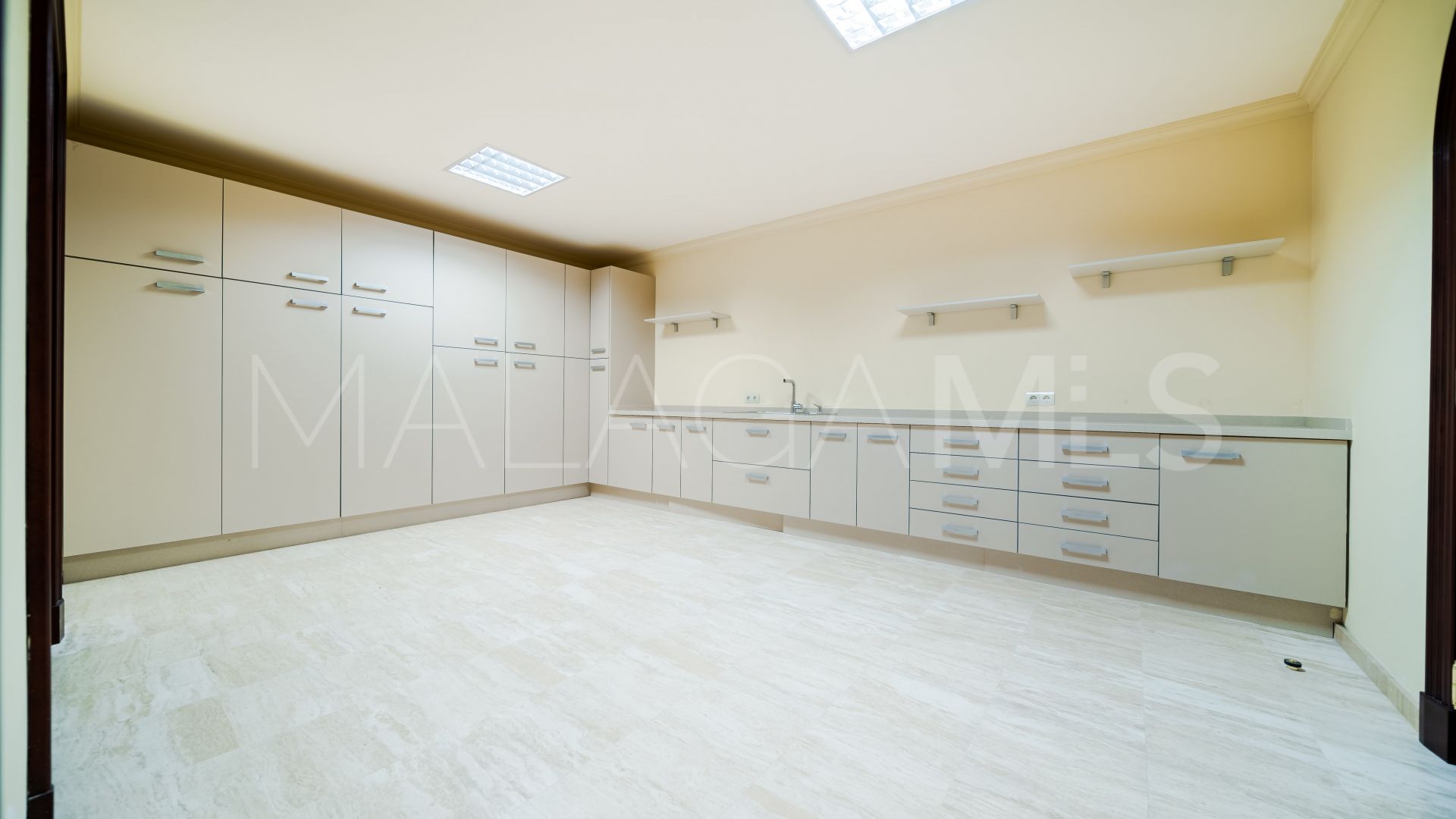 Guadalmina Baja, villa for sale de 8 bedrooms