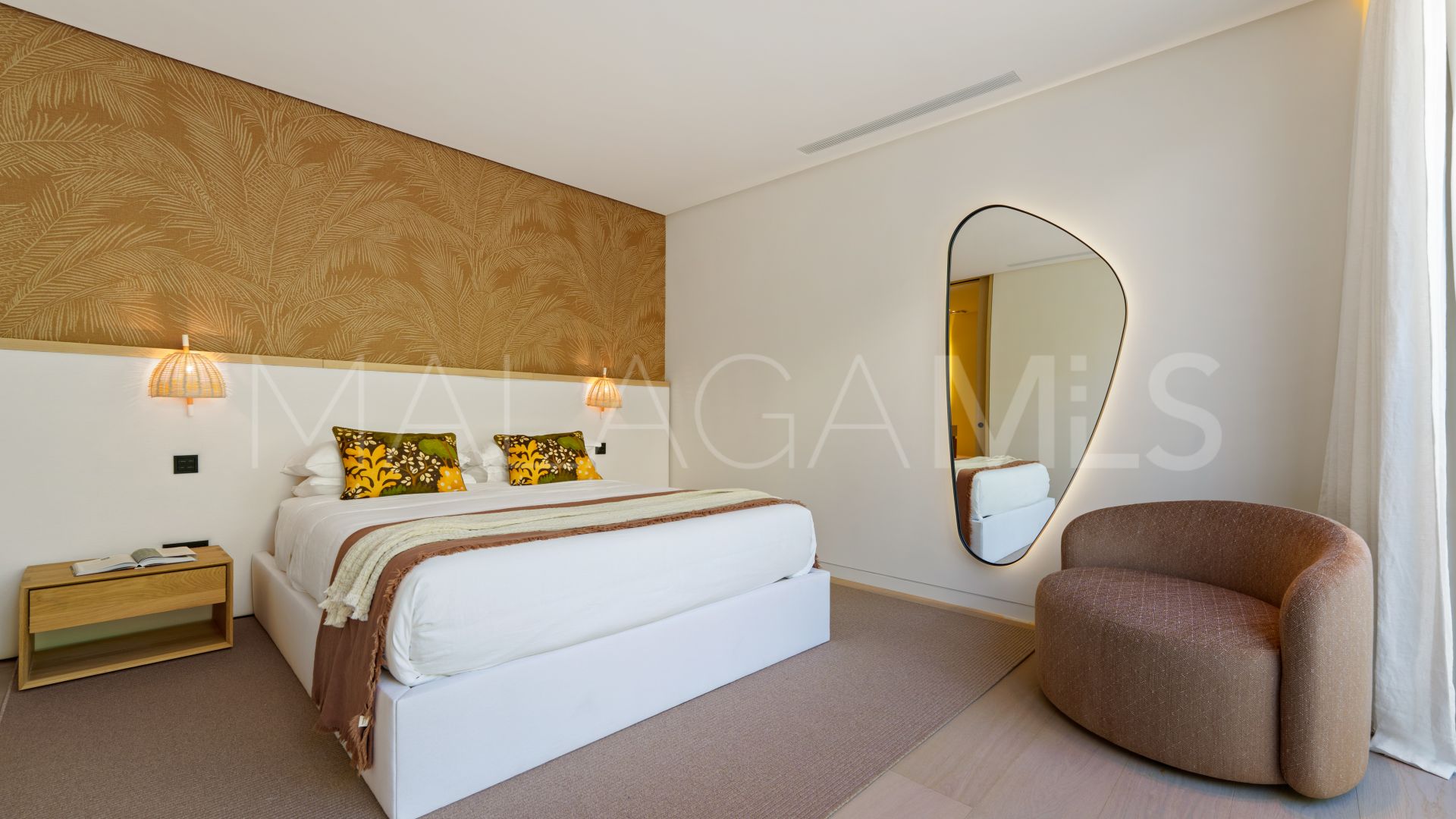 6 bedrooms Parcelas del Golf villa for sale