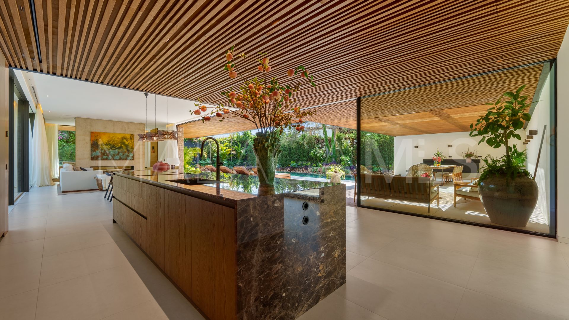 6 bedrooms Parcelas del Golf villa for sale