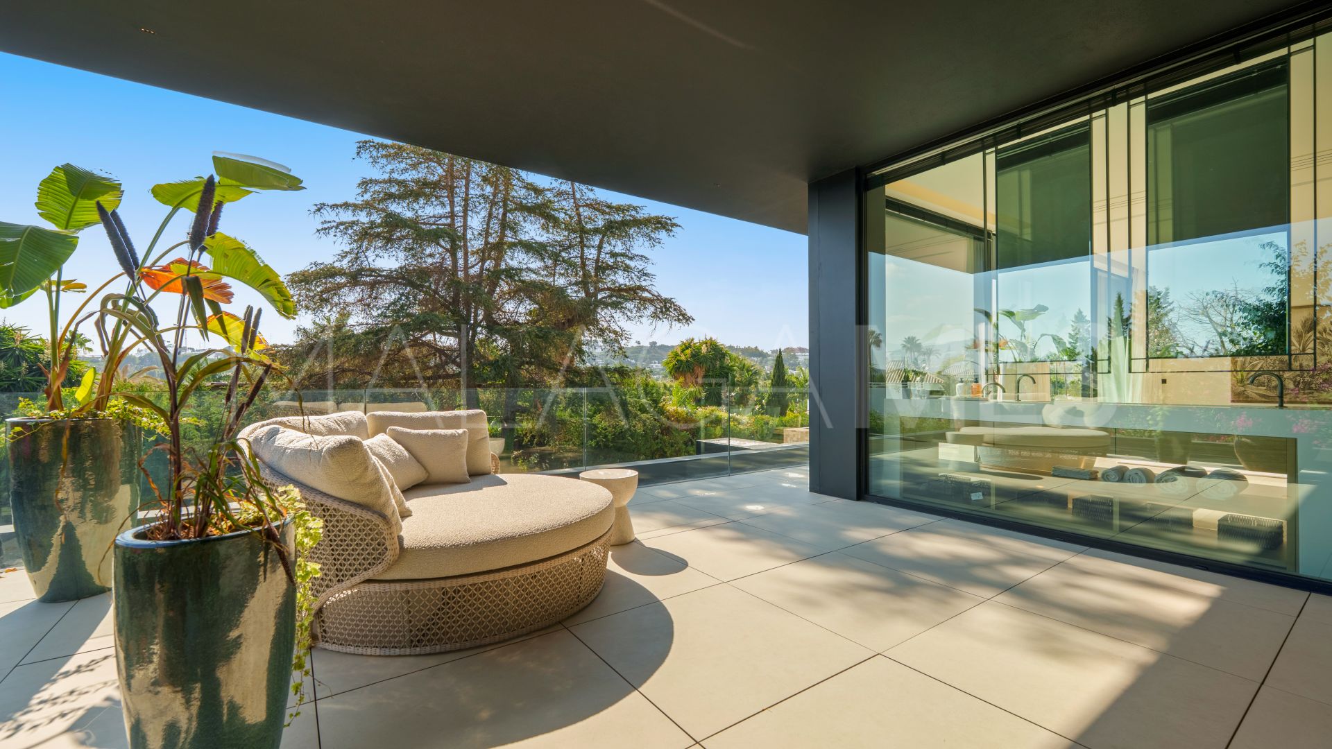 6 bedrooms Parcelas del Golf villa for sale