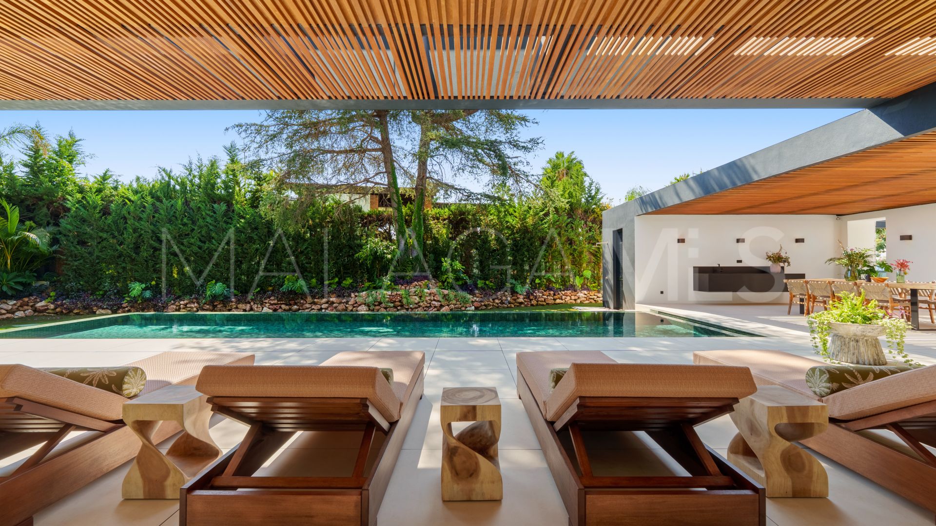 6 bedrooms Parcelas del Golf villa for sale