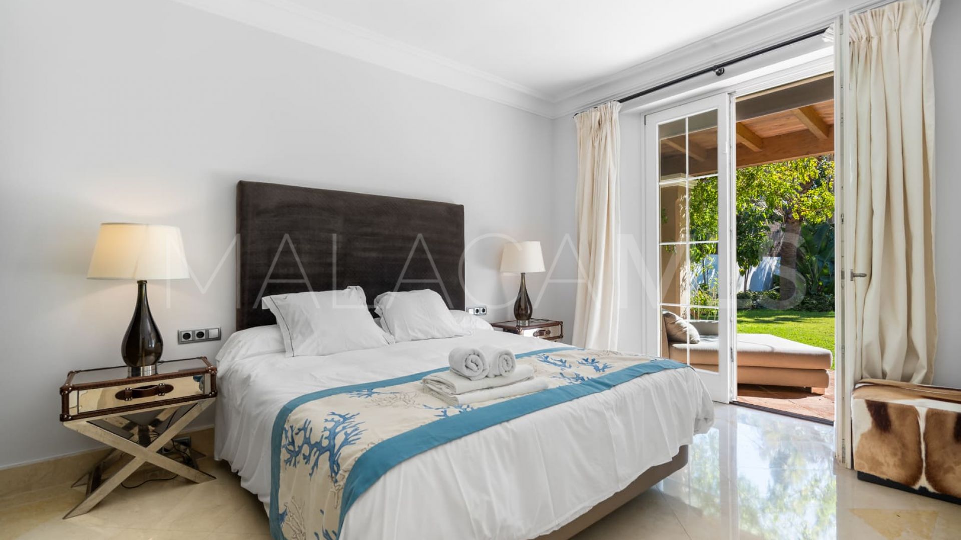 Villa for sale in Nagüeles