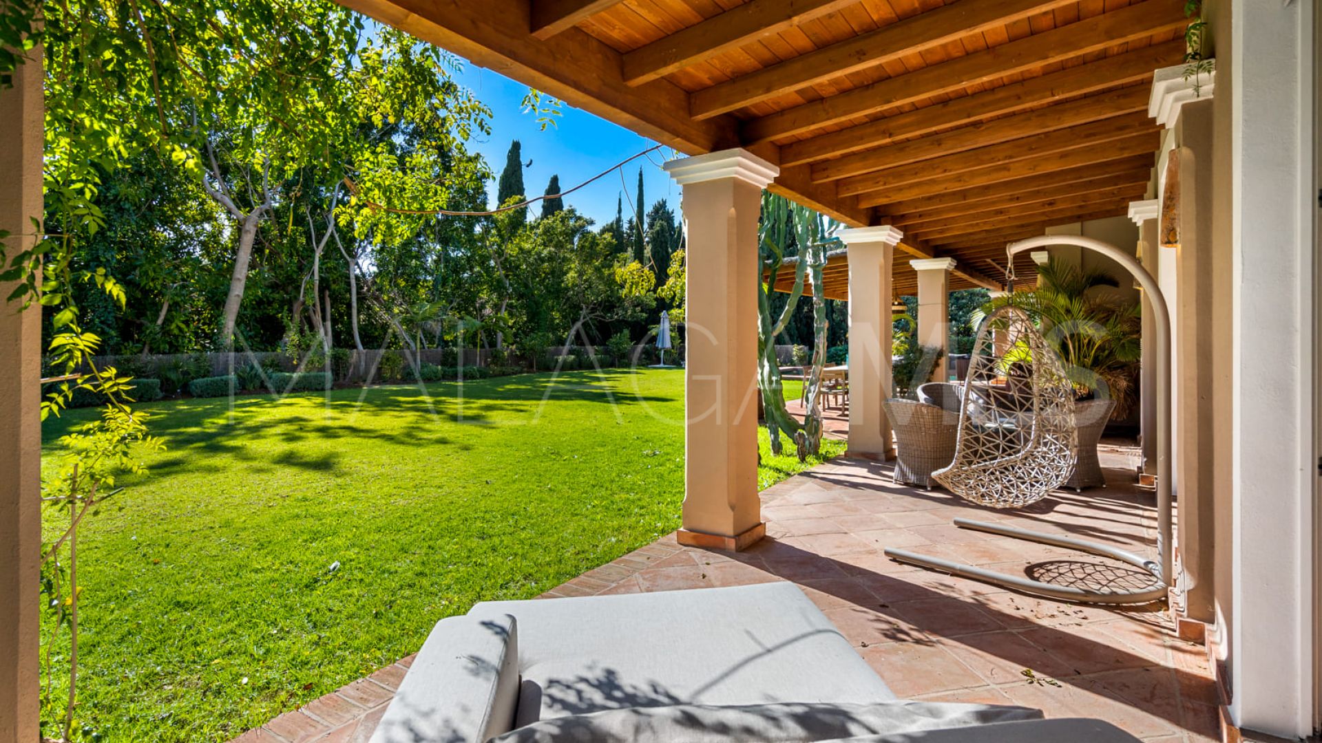 Villa for sale in Nagüeles