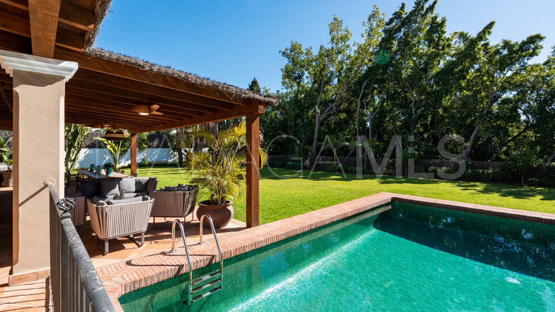 Villa for sale in Nagüeles