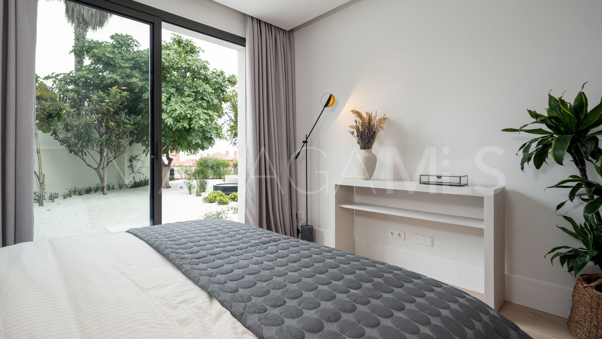 Monte Halcones, villa de 7 bedrooms for sale
