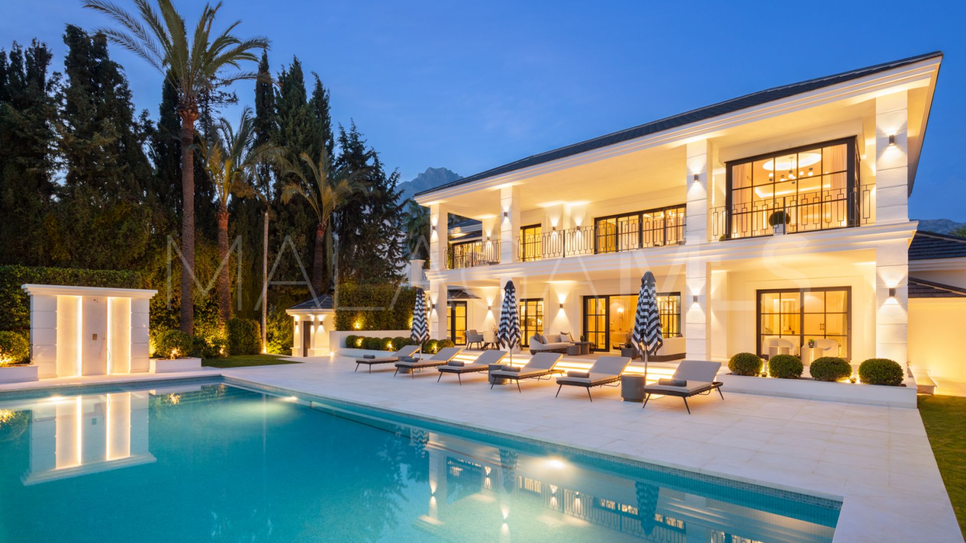 Villa for sale in Sierra Blanca