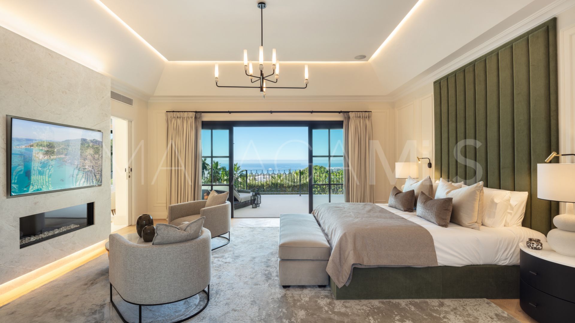 Villa for sale in Sierra Blanca