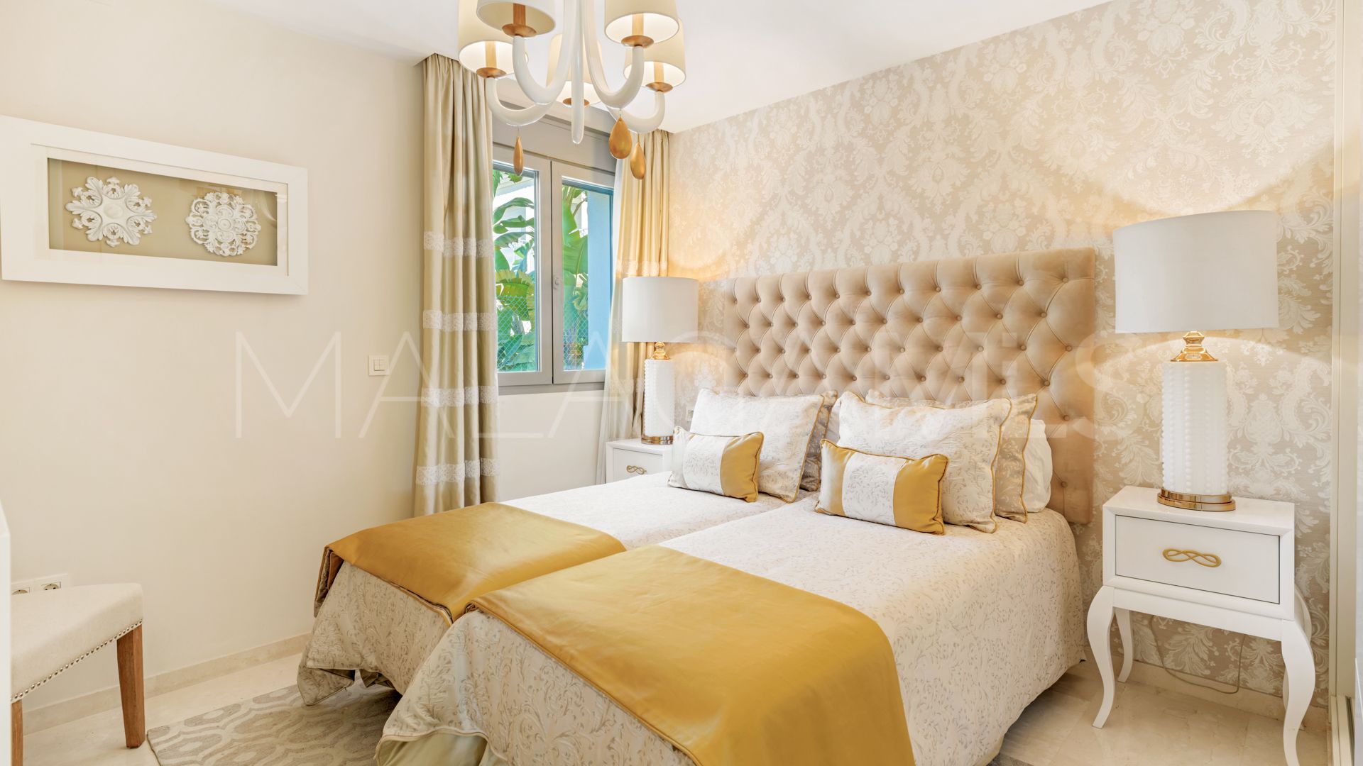 Villa for sale in Marbella Est
