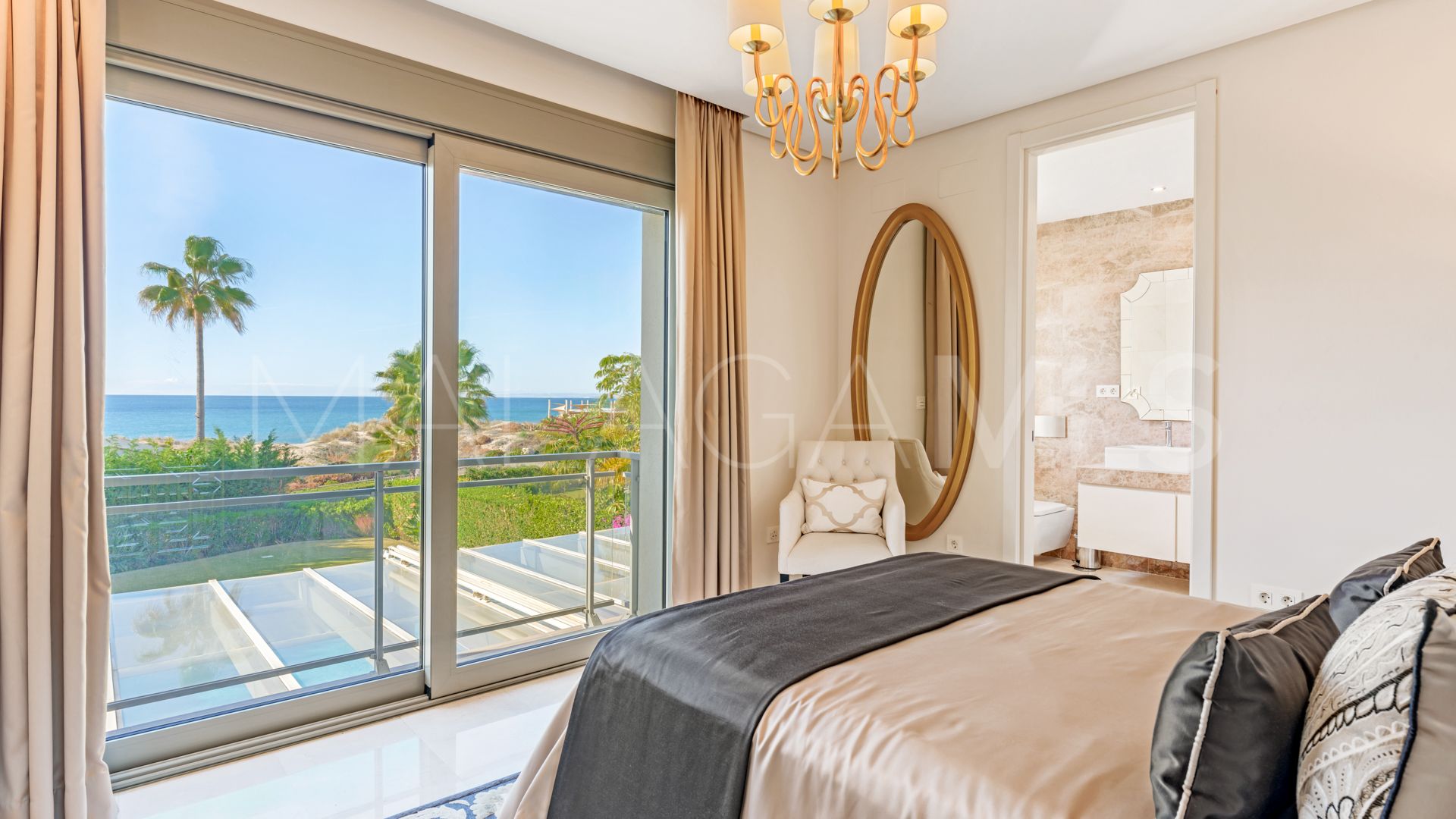 Villa for sale in Marbella Est