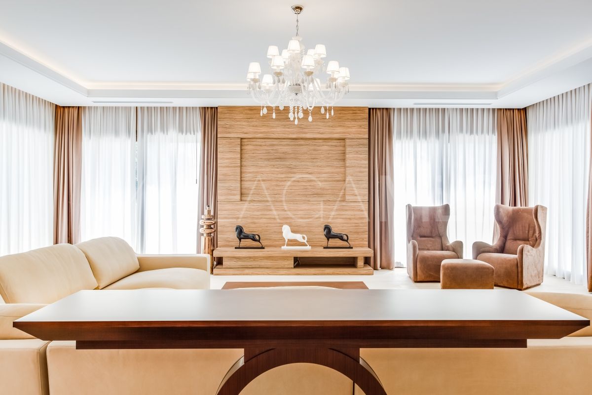 Nueva Andalucia, villa with 6 bedrooms for sale
