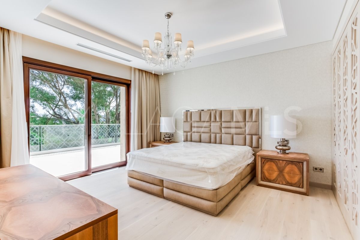 Nueva Andalucia, villa with 6 bedrooms for sale