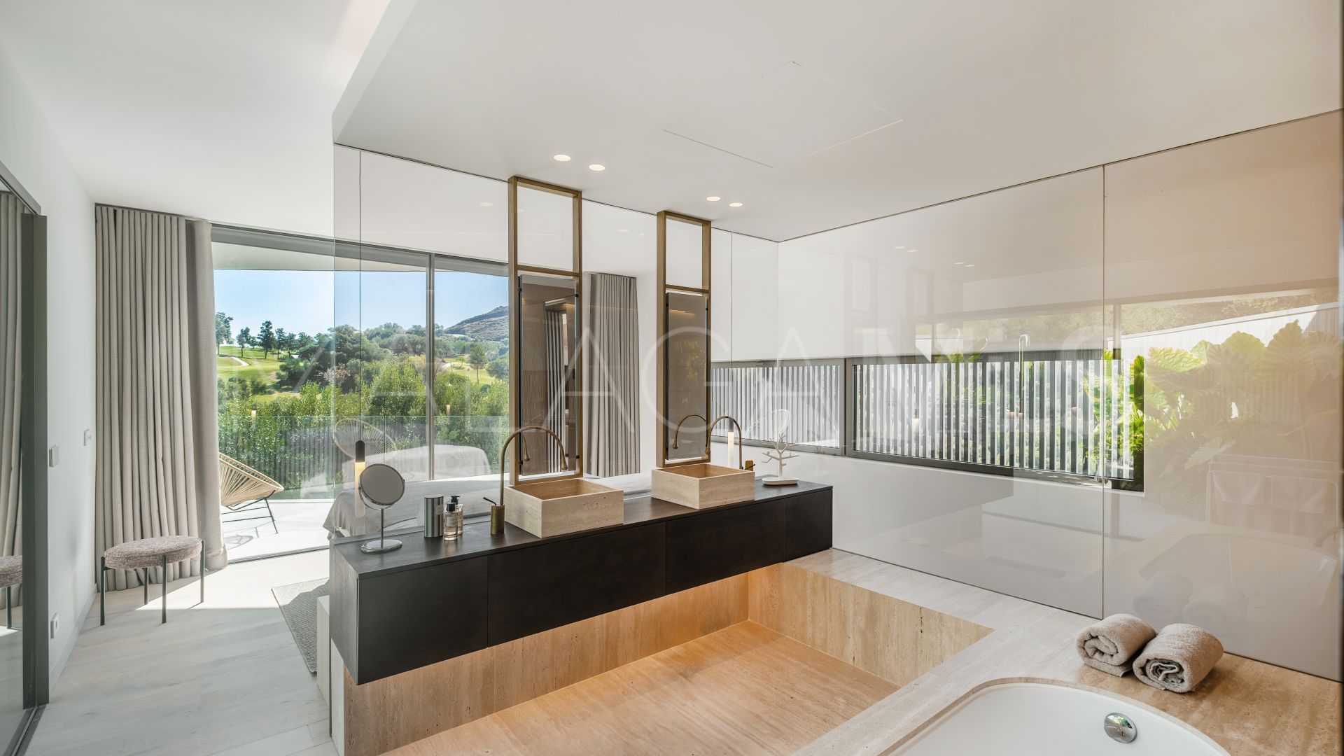 For sale Marbella Club Golf Resort 6 bedrooms villa