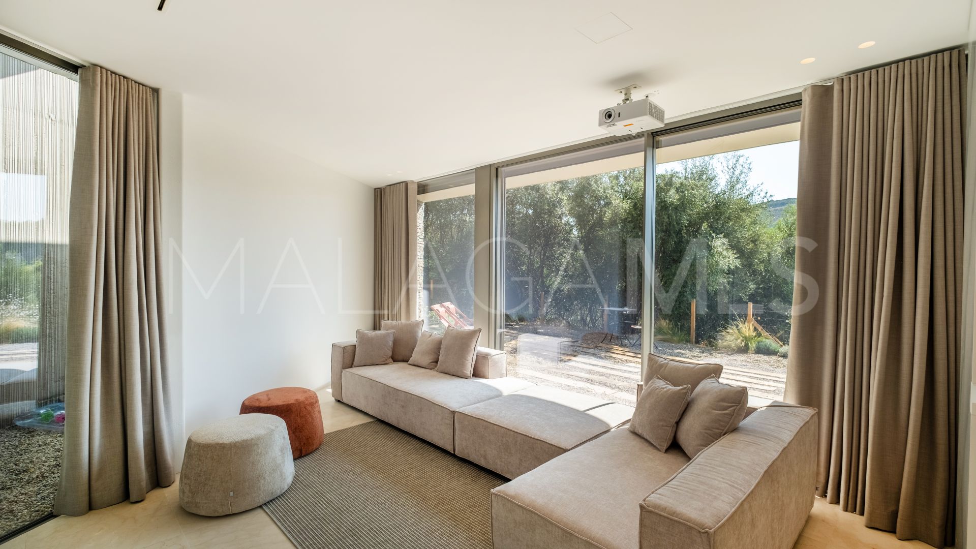 For sale Marbella Club Golf Resort 6 bedrooms villa