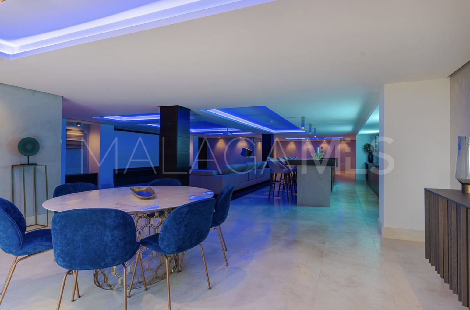 For sale 5 bedrooms villa in Los Flamingos