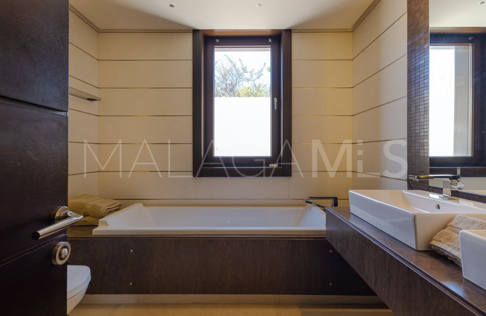 For sale 5 bedrooms villa in Los Flamingos