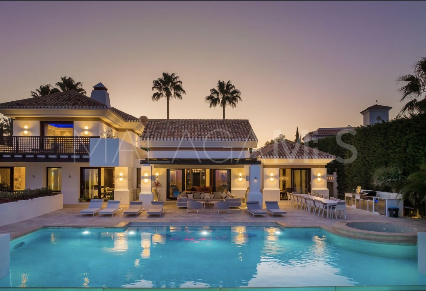 For sale 5 bedrooms villa in Los Flamingos