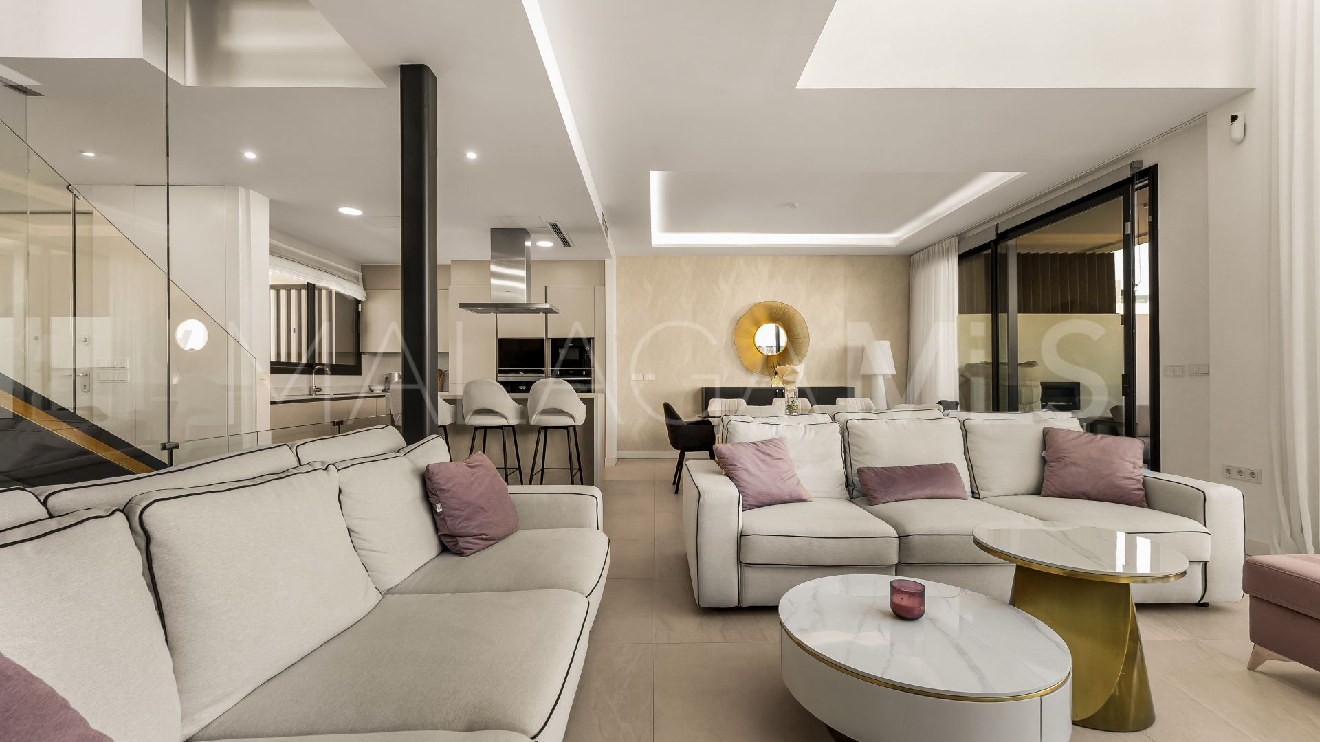 Semi detached house with 5 bedrooms for sale in Rio Real