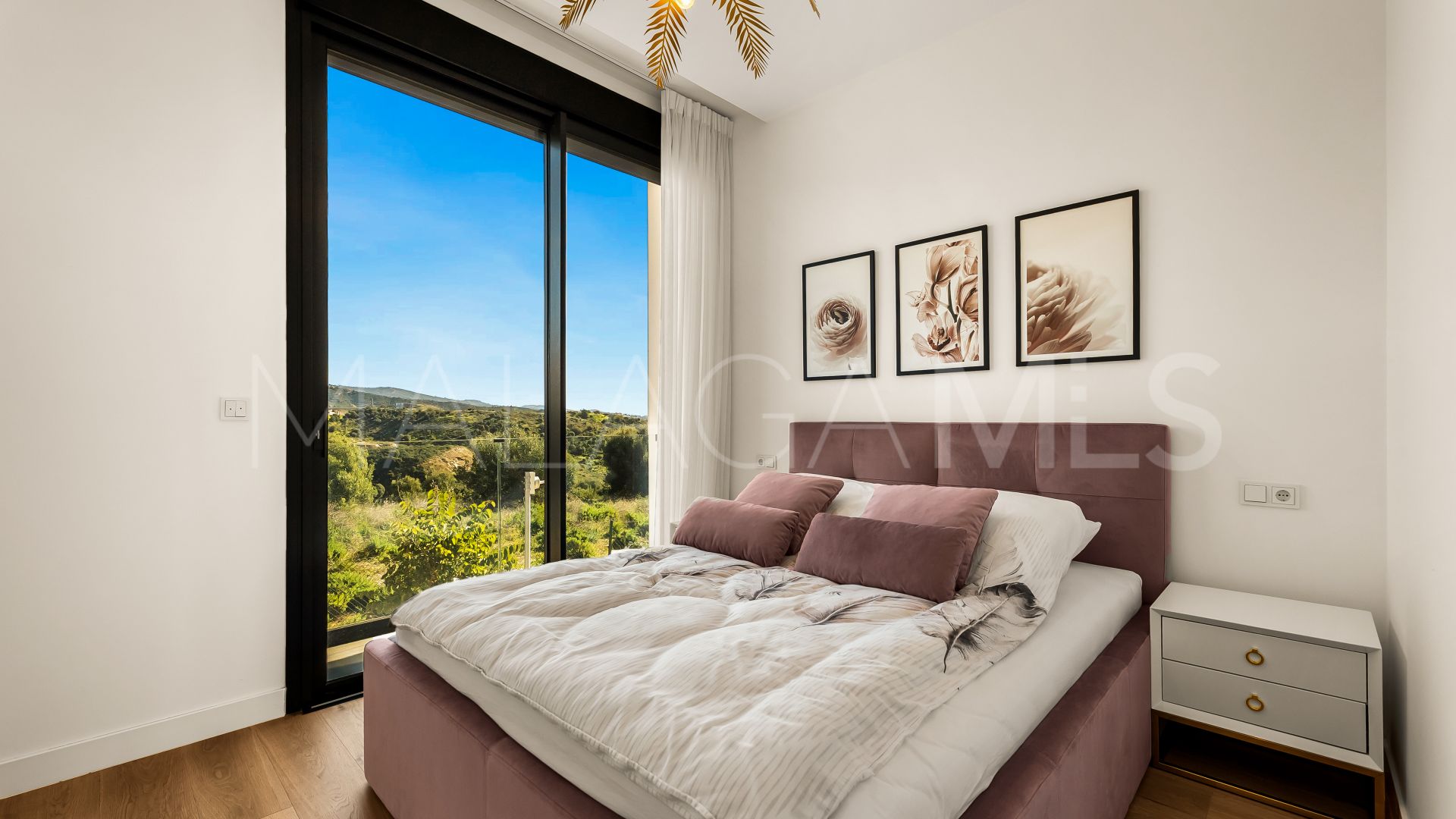 Semi detached house with 5 bedrooms for sale in Rio Real
