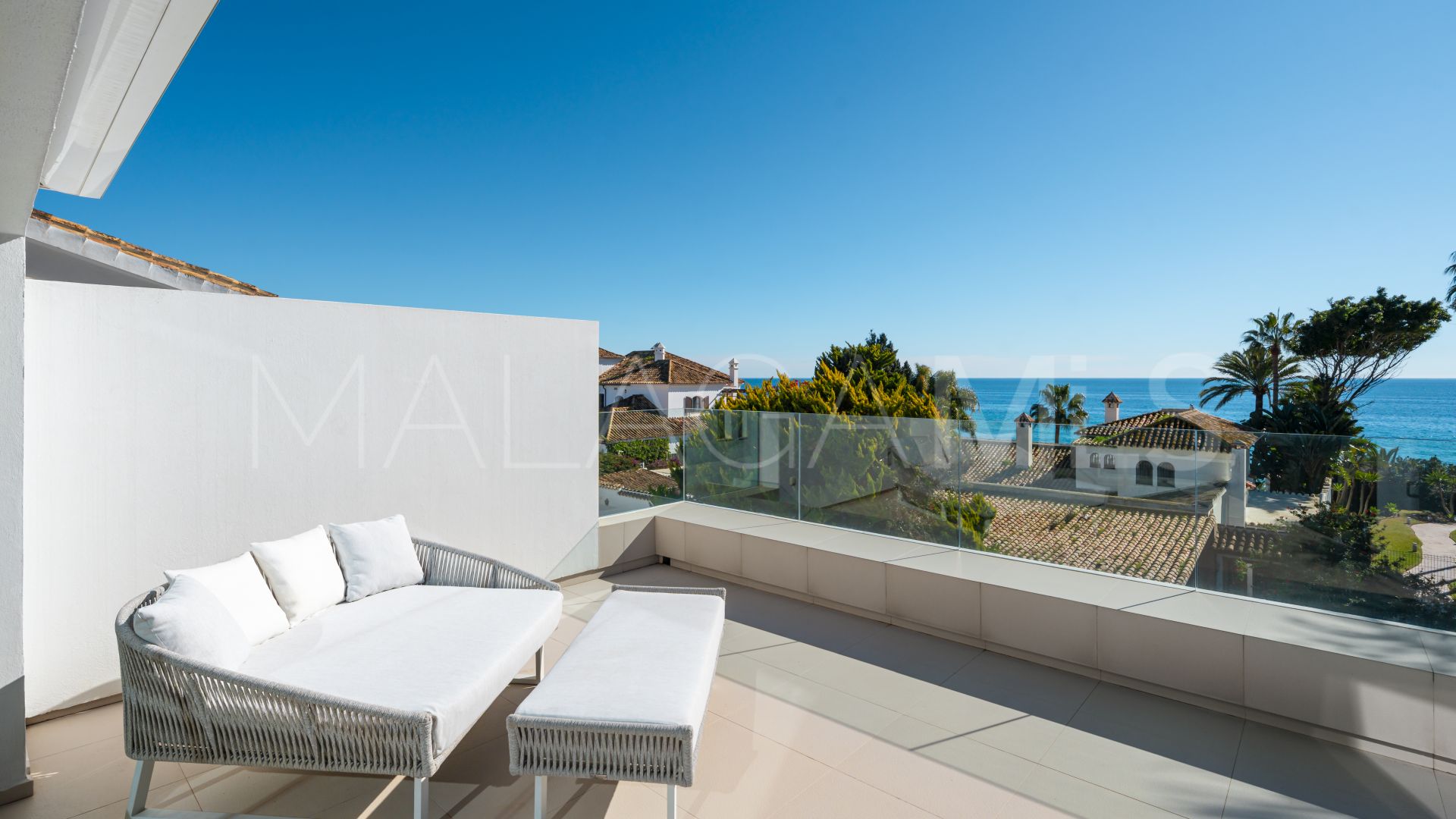 Villa pareada de 4 bedrooms for sale in Puente Romano