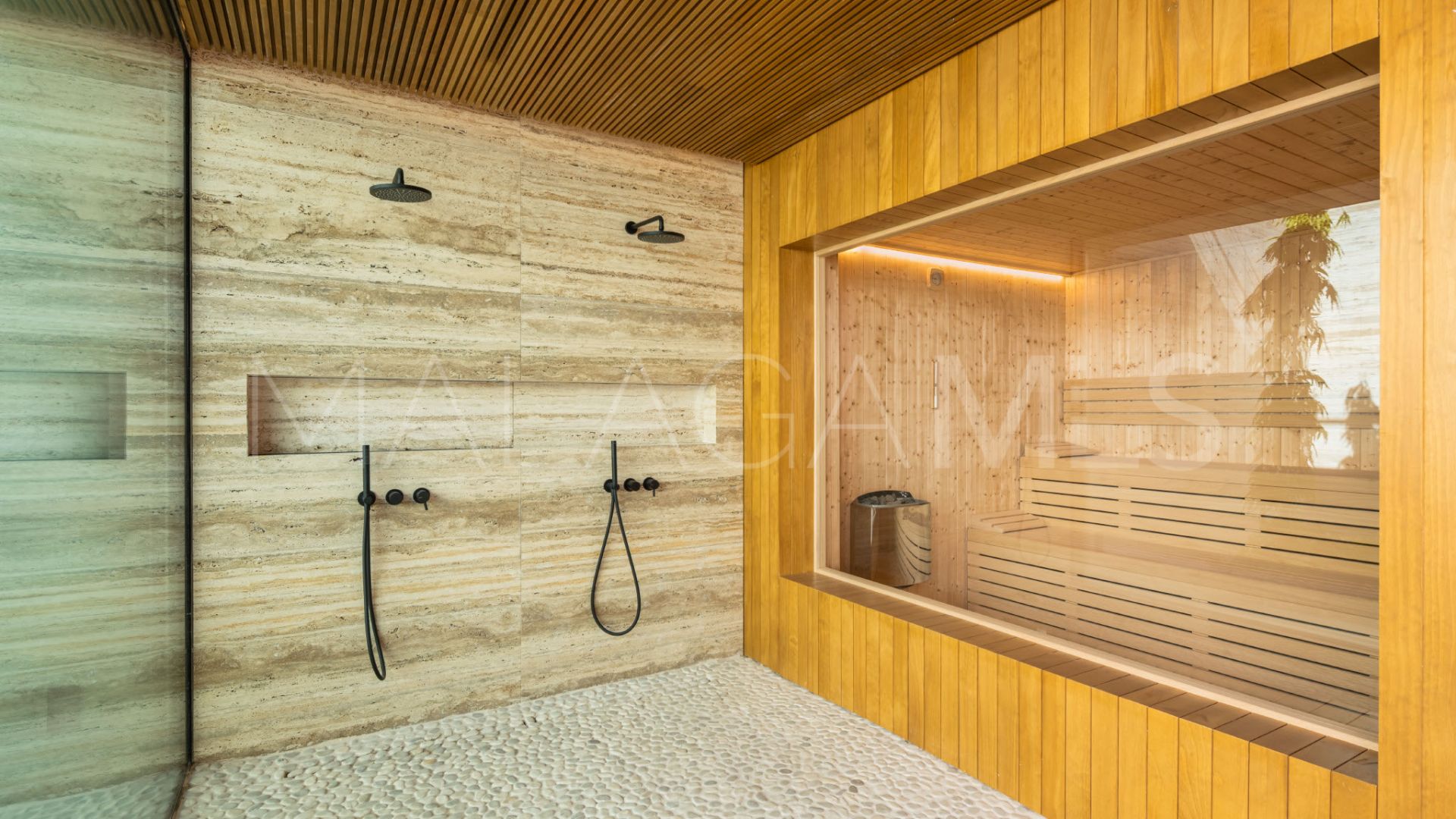 Villa for sale in El Madroñal