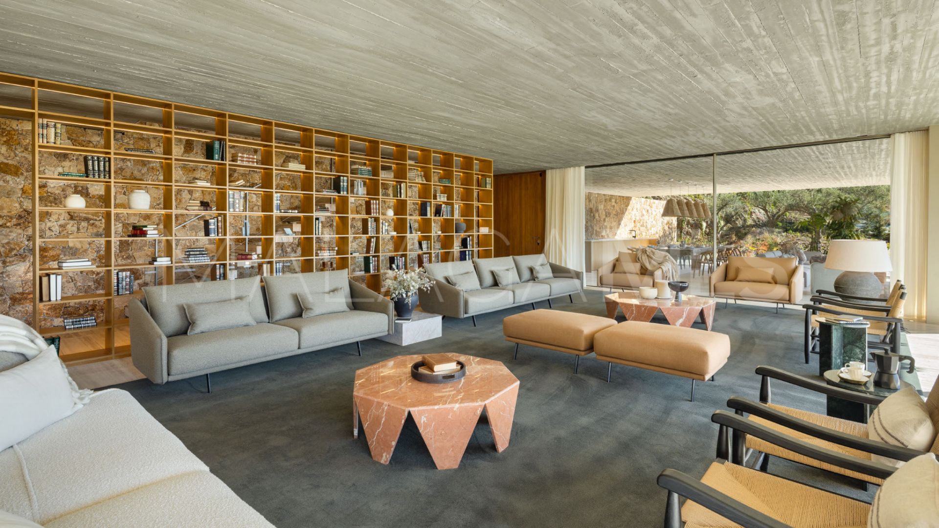 Villa for sale in El Madroñal